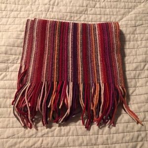 Striped wool scarf